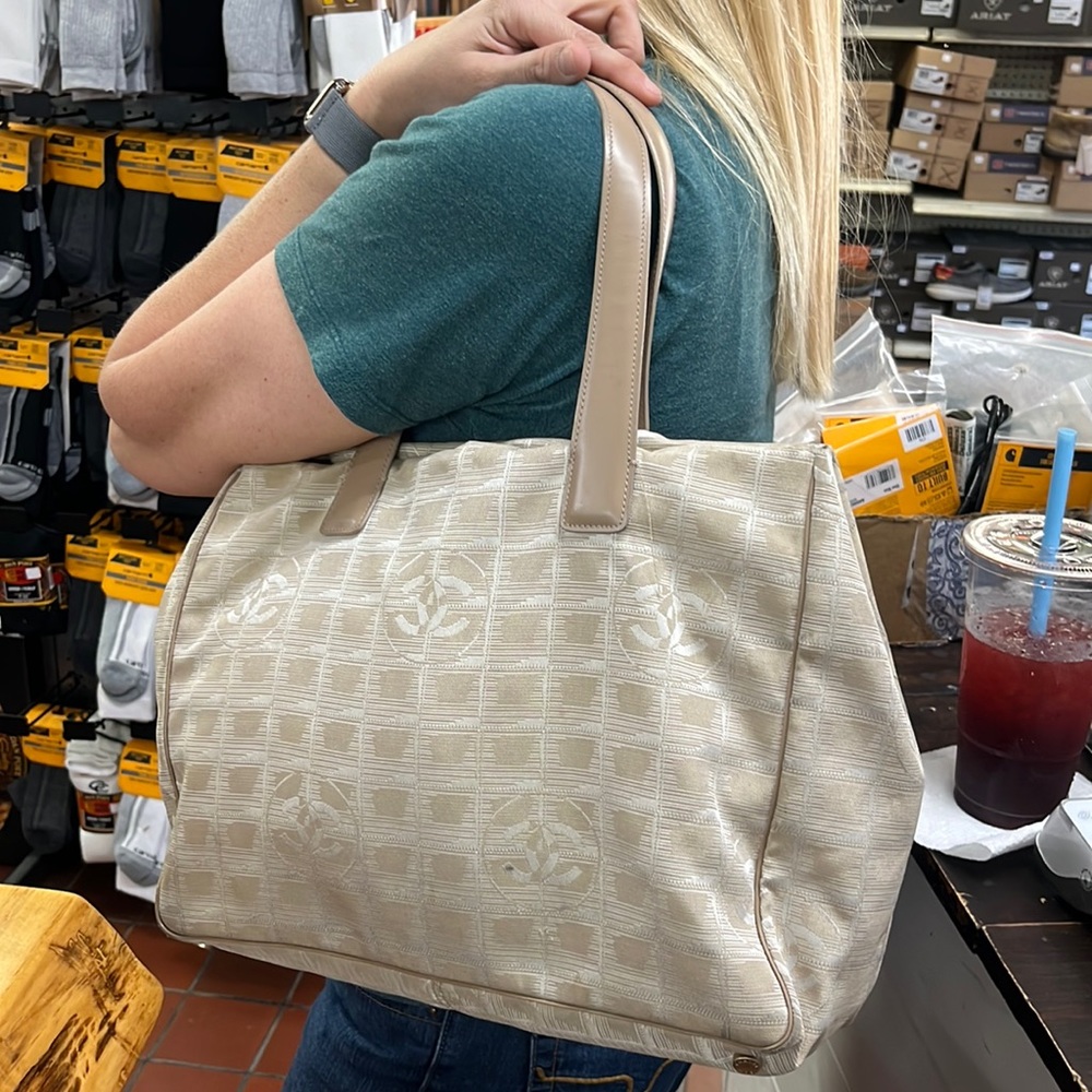 Chanel beige/cream nylon tote